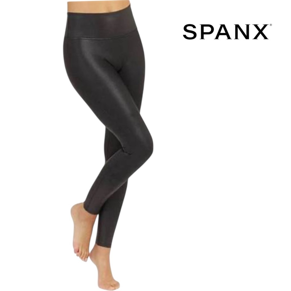 SPANX Black Faux Leather Look Leggings Size Medium